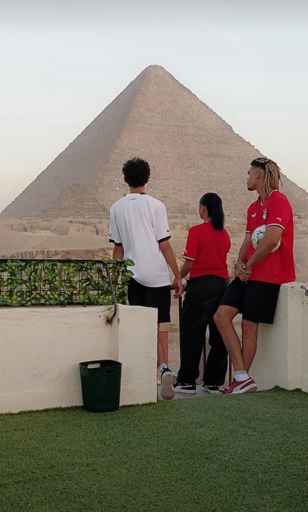 Solima Pyramids View Kafrat al Jabal Bagian luar foto