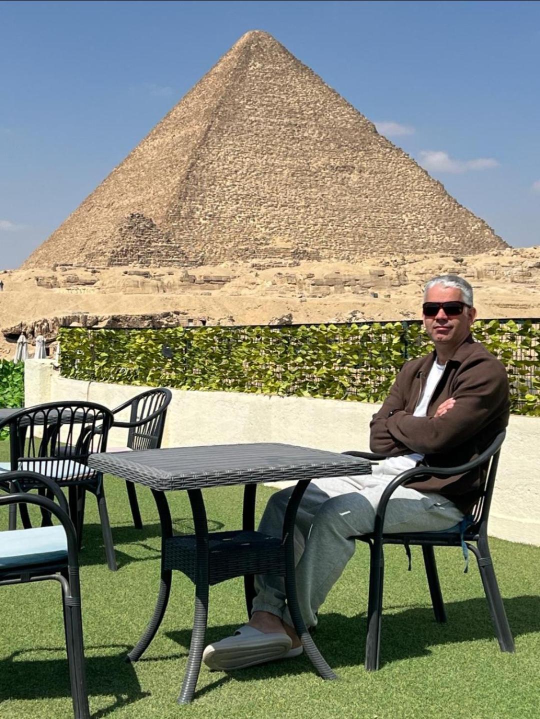 Solima Pyramids View Kafrat al Jabal Bagian luar foto